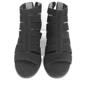 Women’s size 10 Vionic Sandals